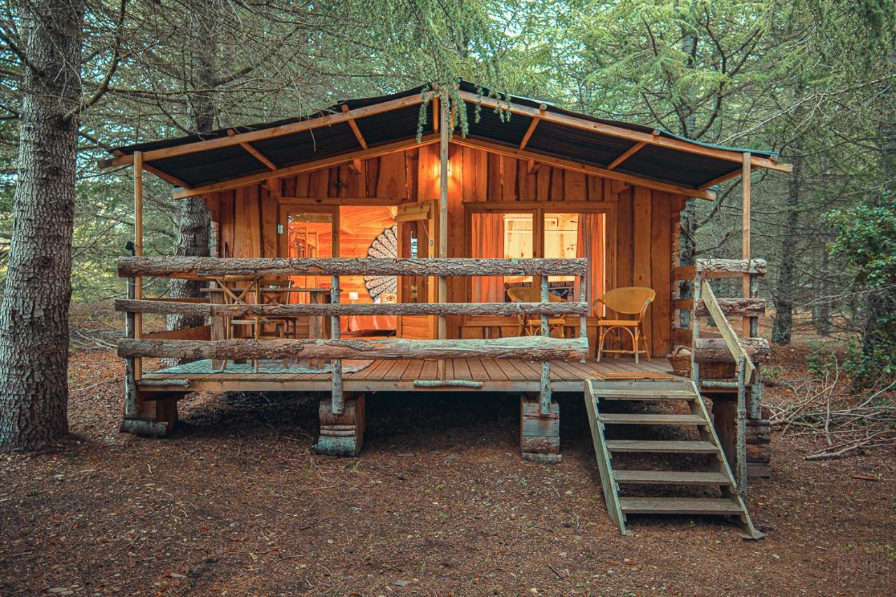 Domaine De La Vitarelle Glamping Villaniere Exterior photo