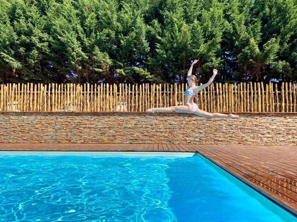 Domaine De La Vitarelle Glamping Villaniere Exterior photo