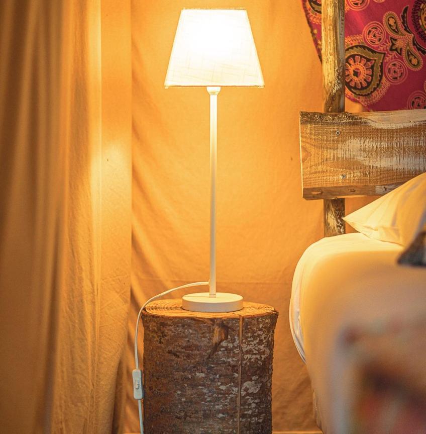 Domaine De La Vitarelle Glamping Villaniere Exterior photo